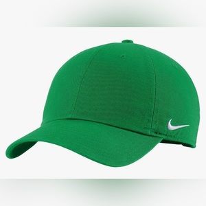 Nike Green Golf Cap Brand New, one size.